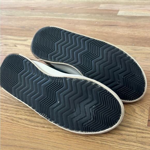 SOREL Women's Out N About Plus Black Waterproof Sneakers Size 7.5 - Picture 4 of 10